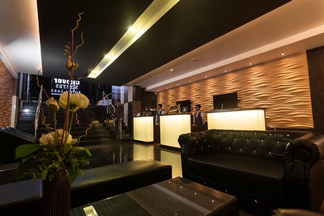 Clover Suites Royal Lake Rangun Zewnętrze zdjęcie
