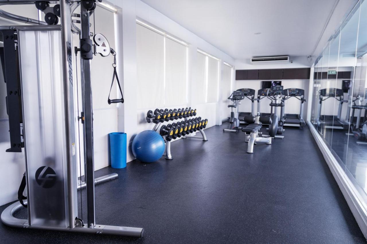 Clover Suites Royal Lake Rangun Zewnętrze zdjęcie