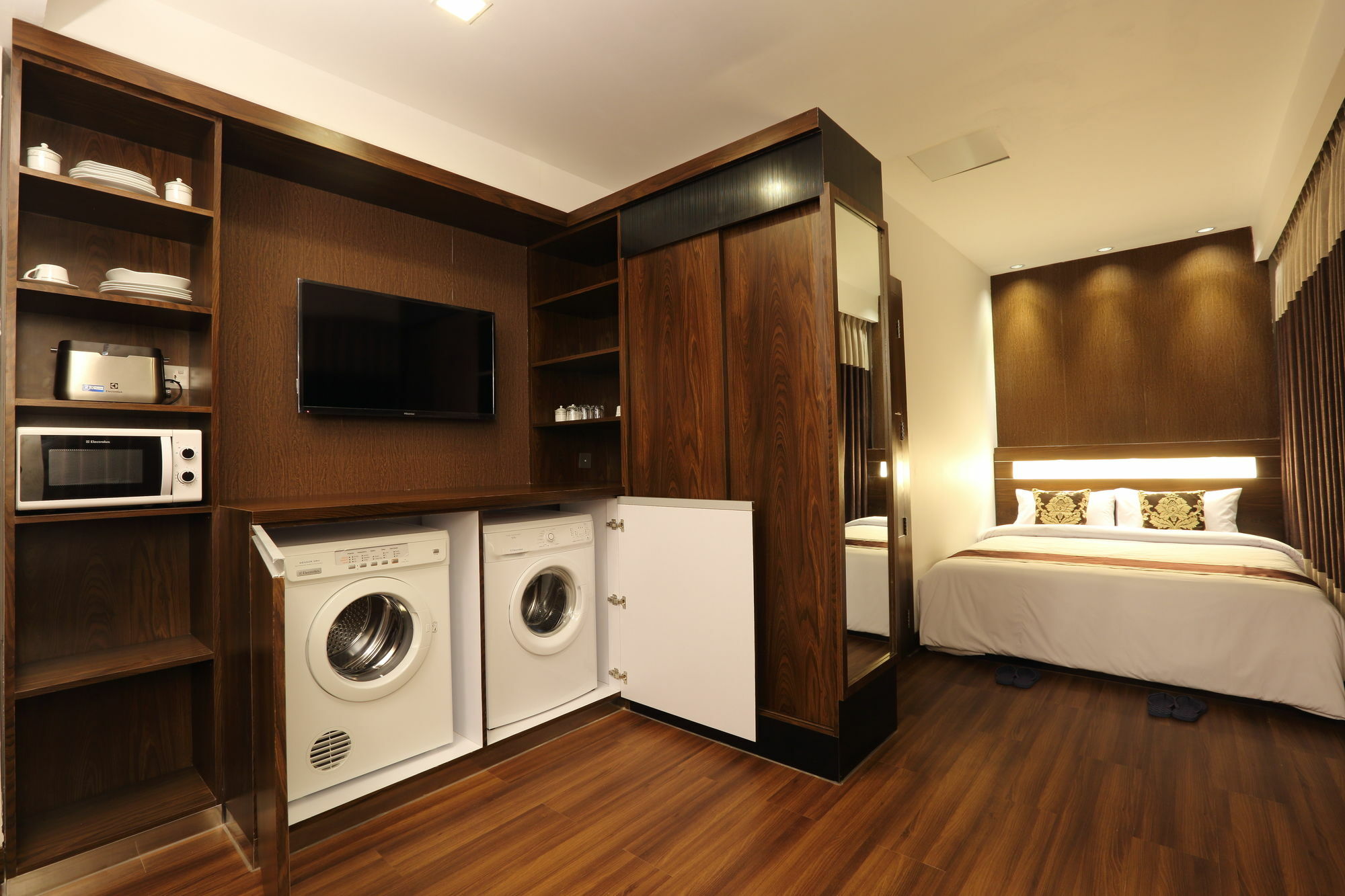 Clover Suites Royal Lake Rangun Zewnętrze zdjęcie