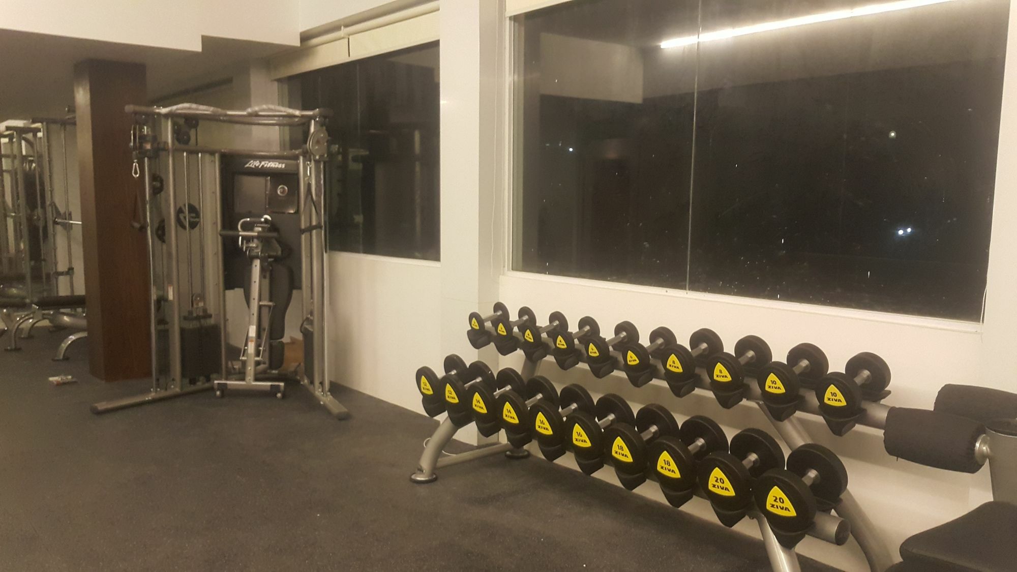 Clover Suites Royal Lake Rangun Zewnętrze zdjęcie