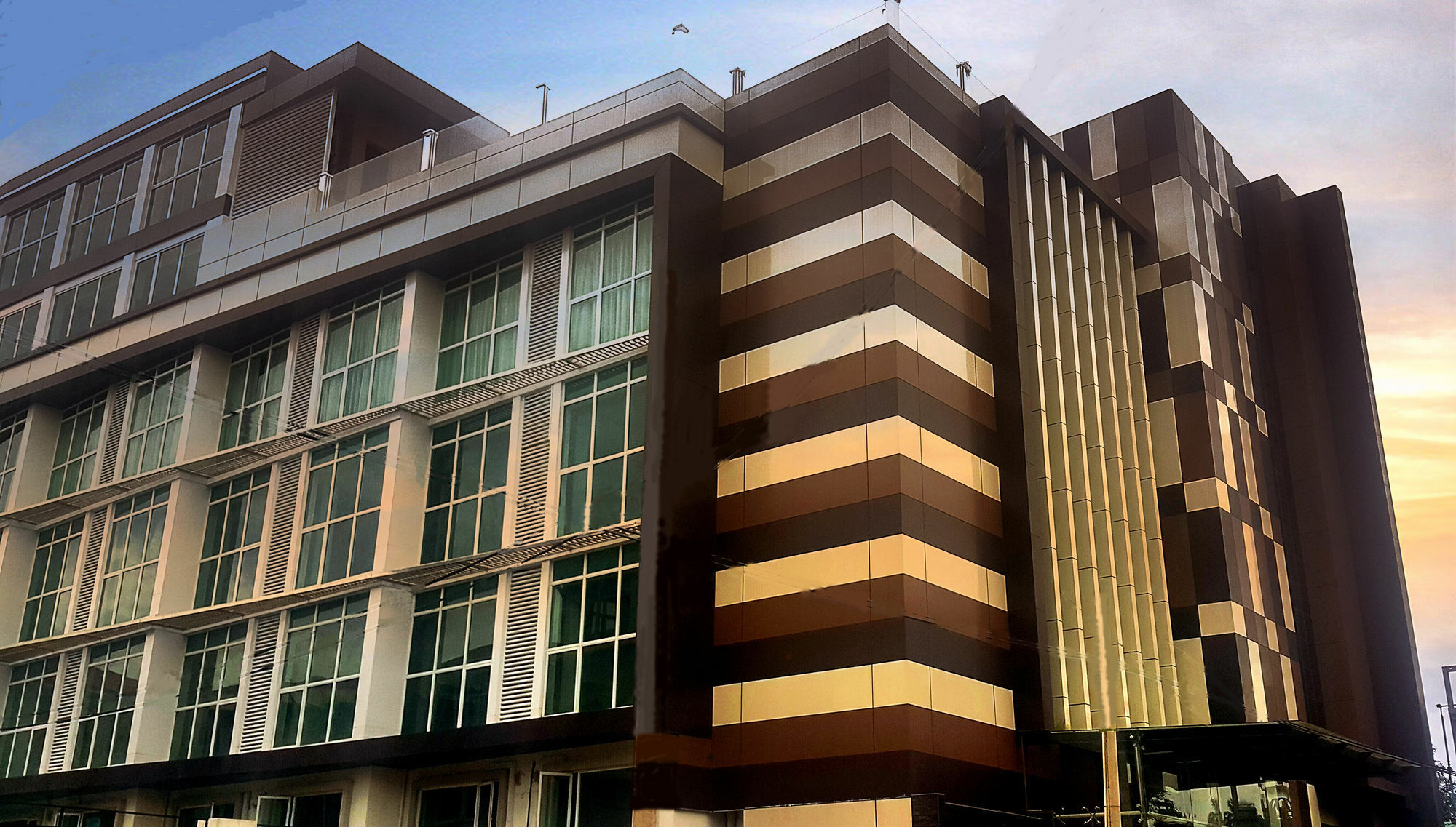Clover Suites Royal Lake Rangun Zewnętrze zdjęcie